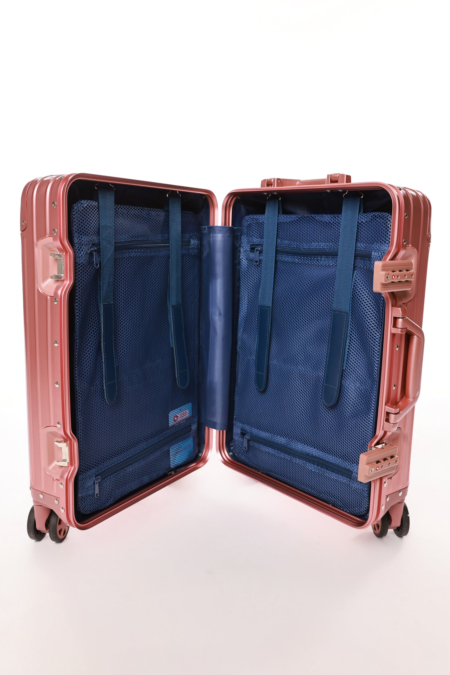 E-LAX Cabin Luggage (Carry-On)